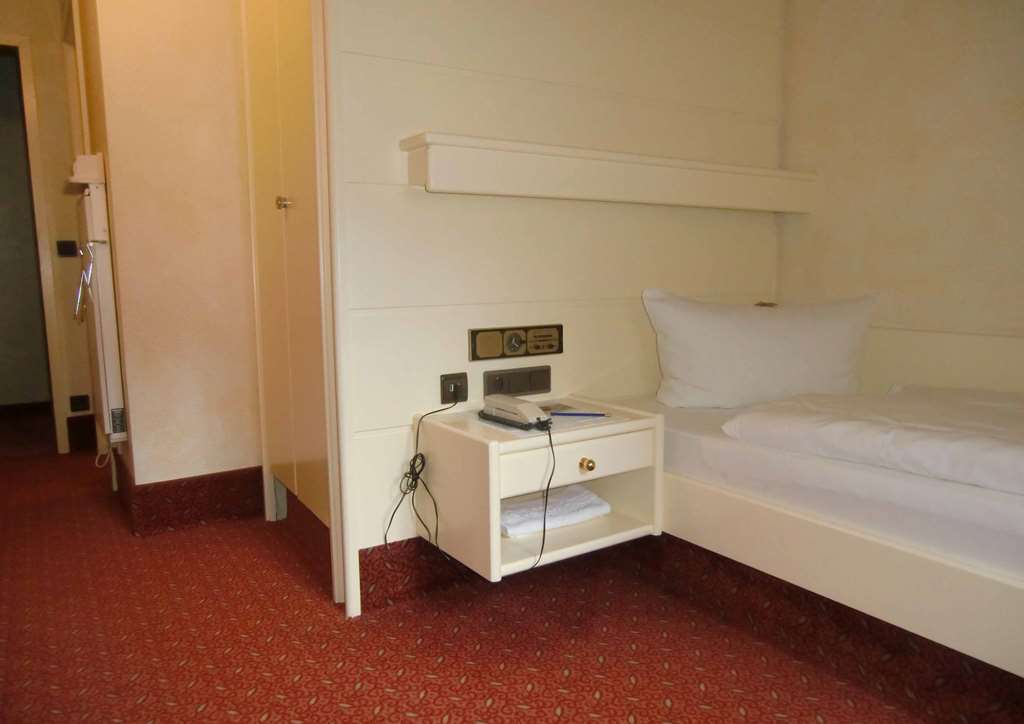 Ringhotel Winzerhof Rauenberg  Oda fotoğraf